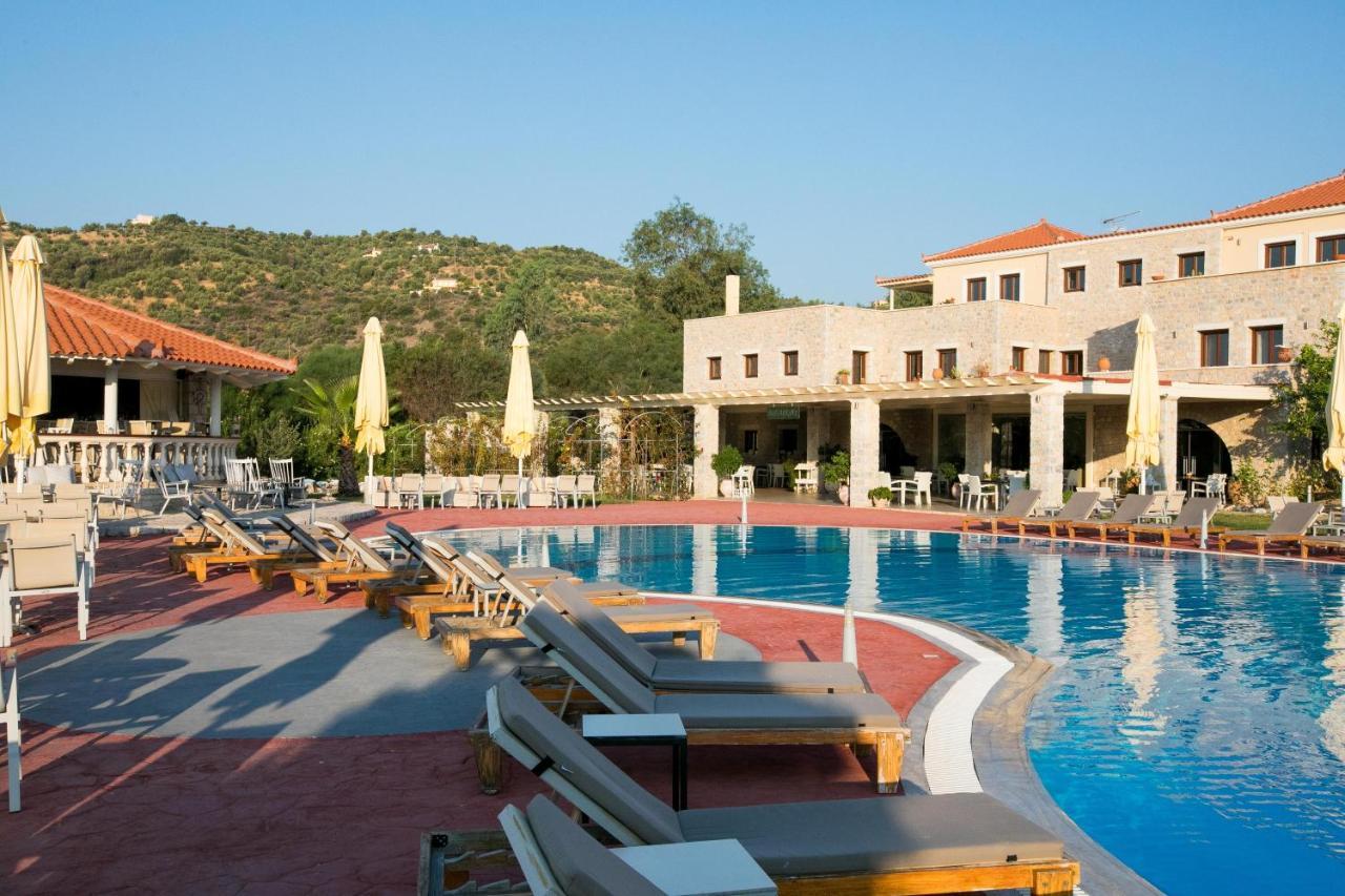 Aktaion Resort Gíthio Kültér fotó